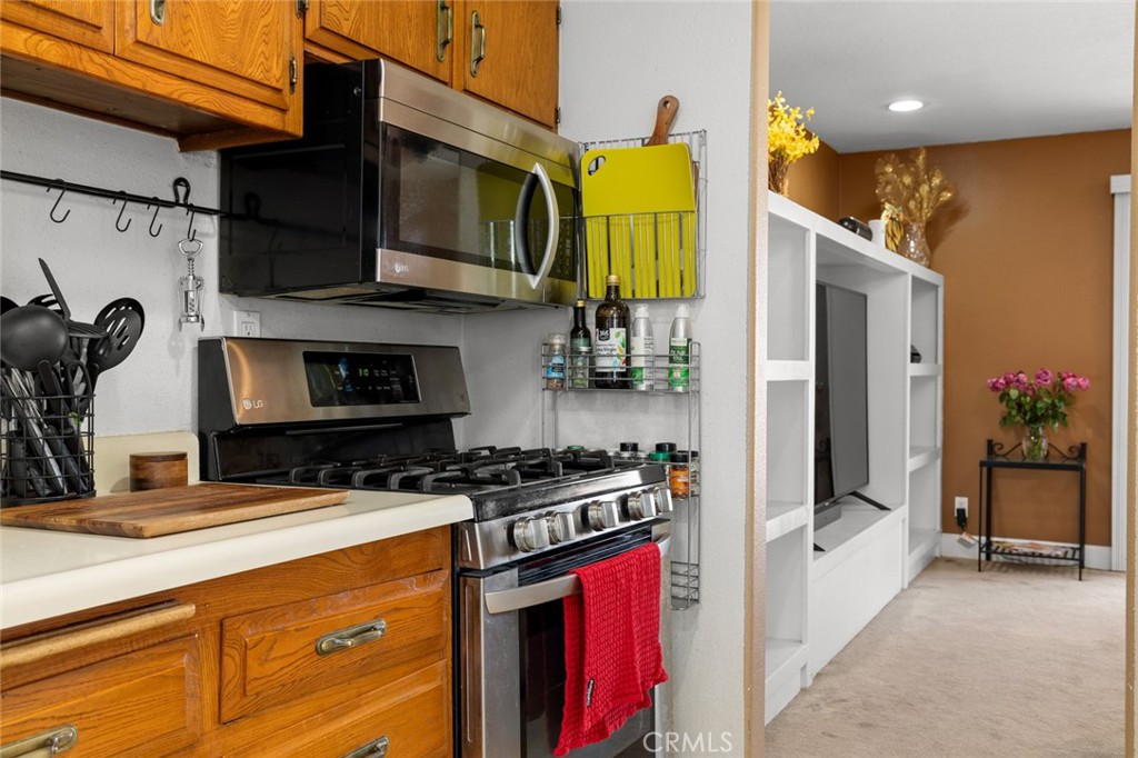 MLS #OC25180739 image #4