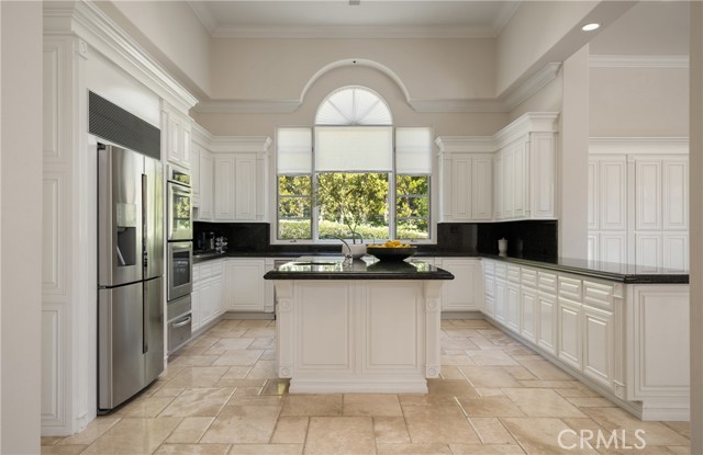 MLS #OC25180795 image #11