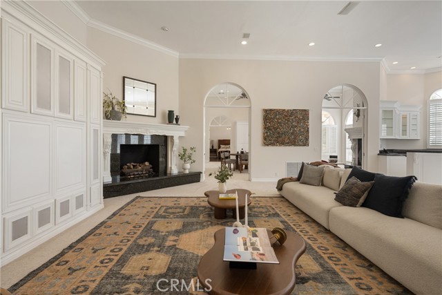 MLS #OC25180795 image #16