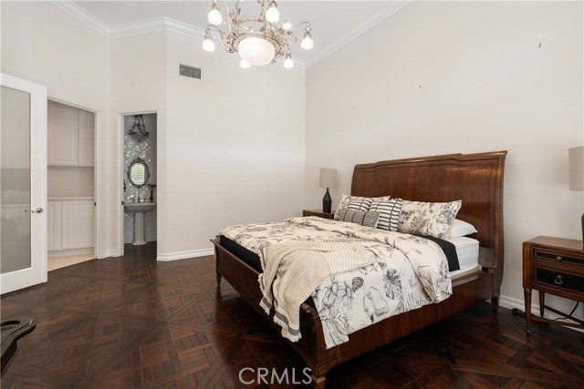 MLS #OC25180795 image #21