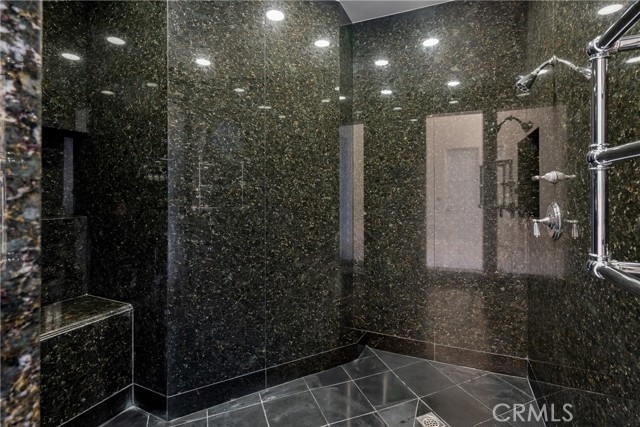 MLS #OC25180795 image #29