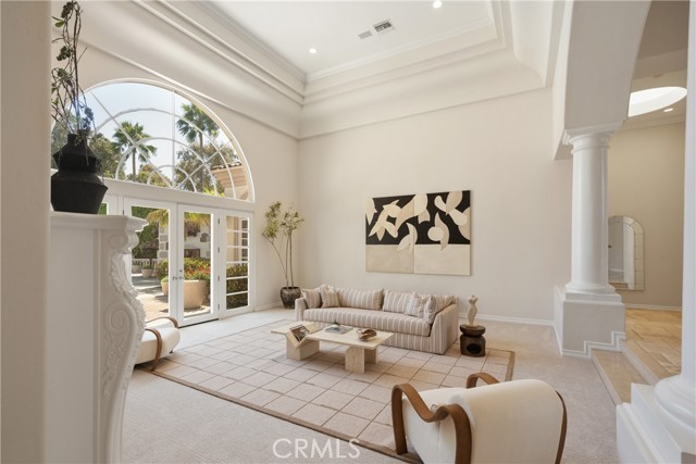 MLS #OC25180795 image #4