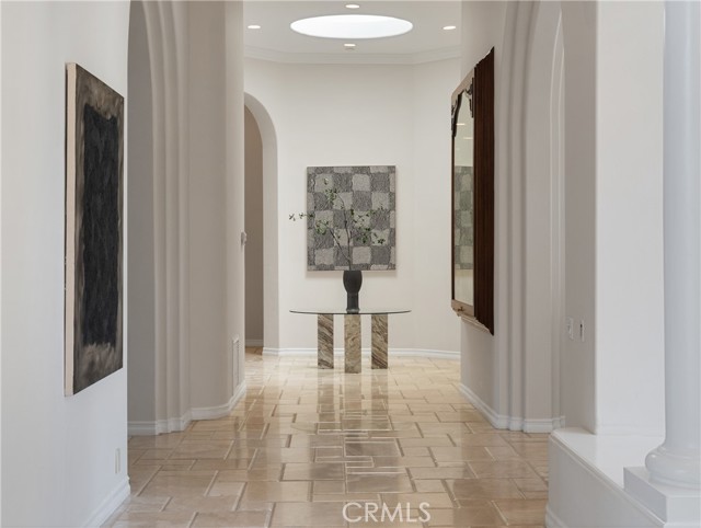 MLS #OC25180795 image #6