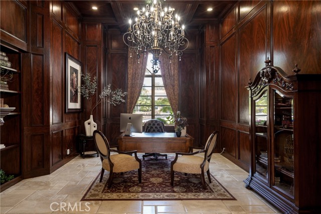 MLS #OC25180795 image #7