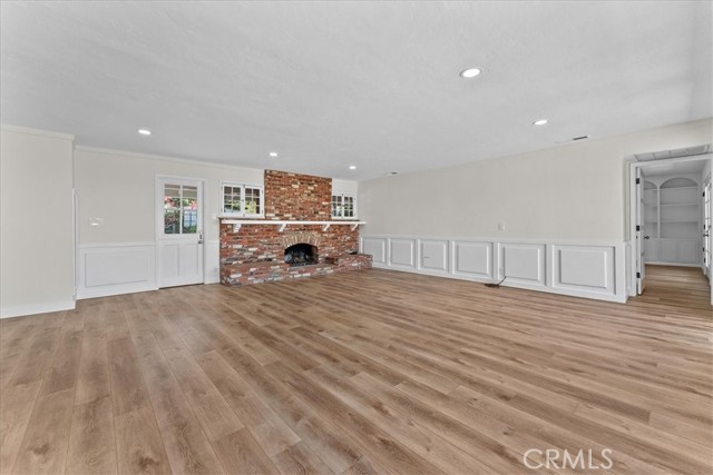 MLS #OC25180862 image #12