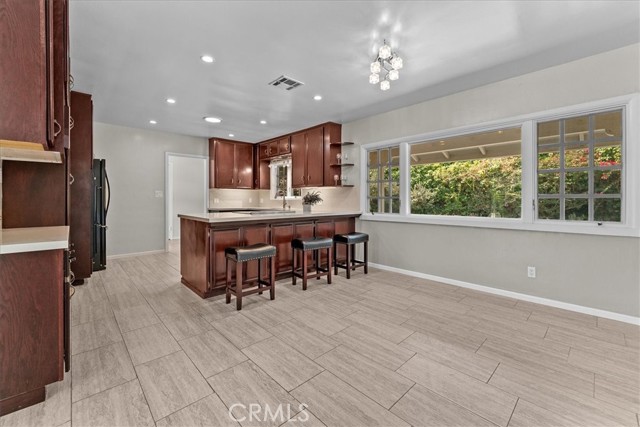 MLS #OC25180862 image #8