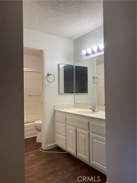 MLS #OC25180948 image #11