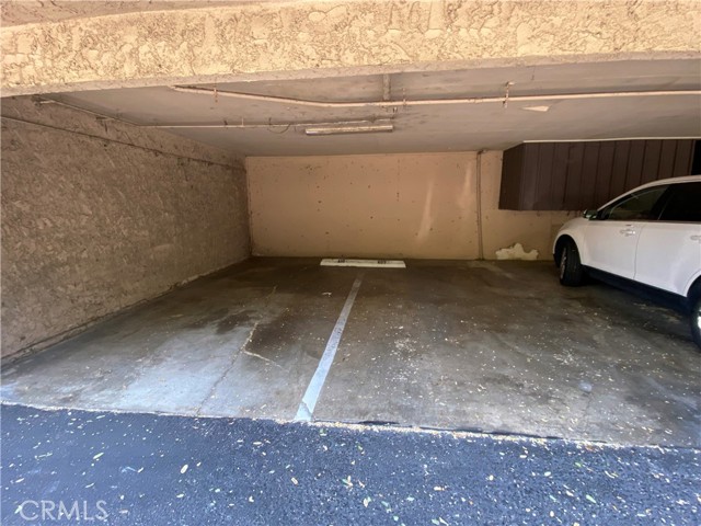 MLS #OC25180948 image #15