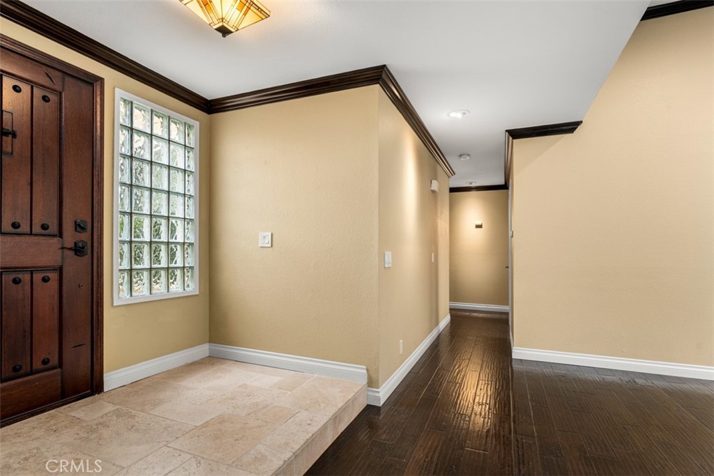 MLS #OC25181044 image #13