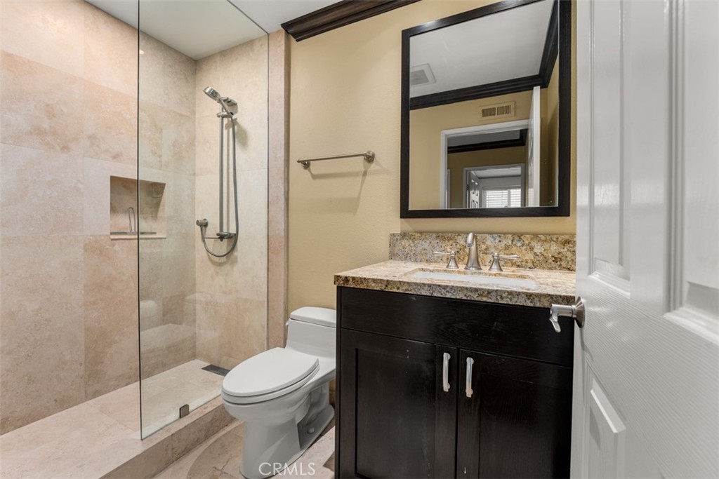 MLS #OC25181044 image #20