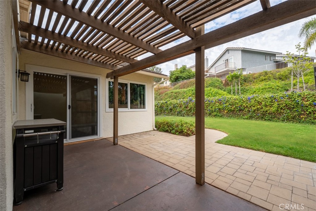 MLS #OC25181044 image #30