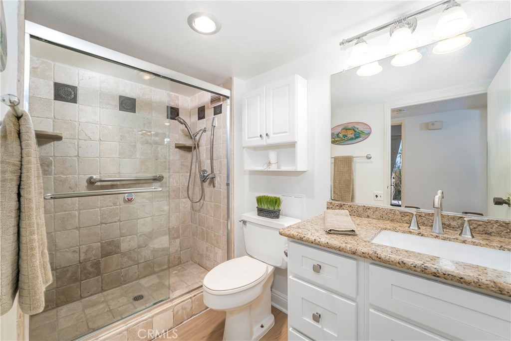 MLS #OC25181138 image #13