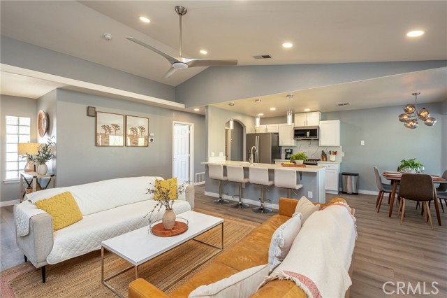 MLS #OC25181160 image #8