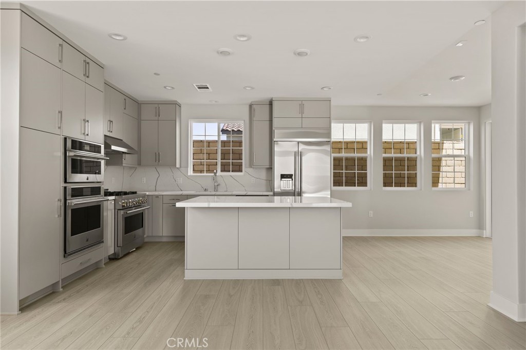 MLS #OC25181231 image #3