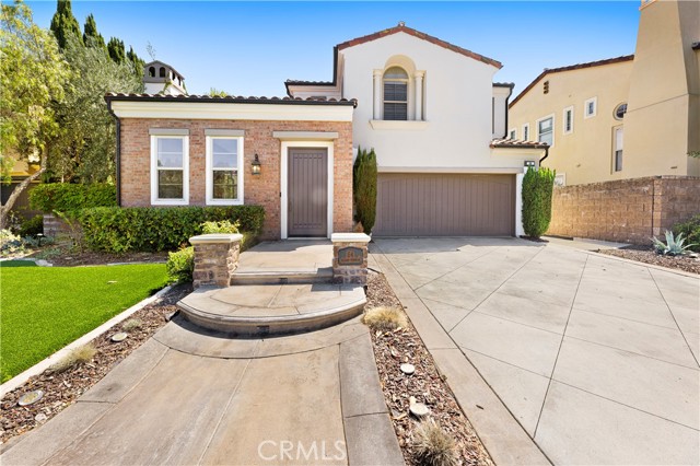 MLS #OC25181275 image #1