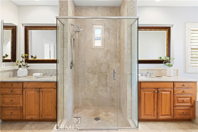 MLS #OC25181275 image #35