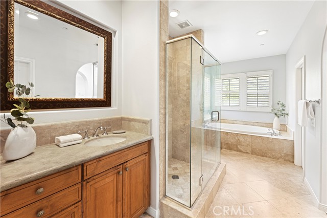 MLS #OC25181275 image #36