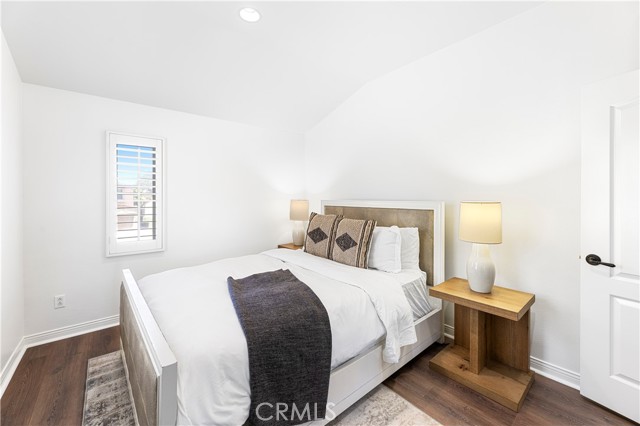 MLS #OC25181275 image #40