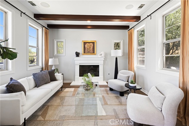 MLS #OC25181275 image #5