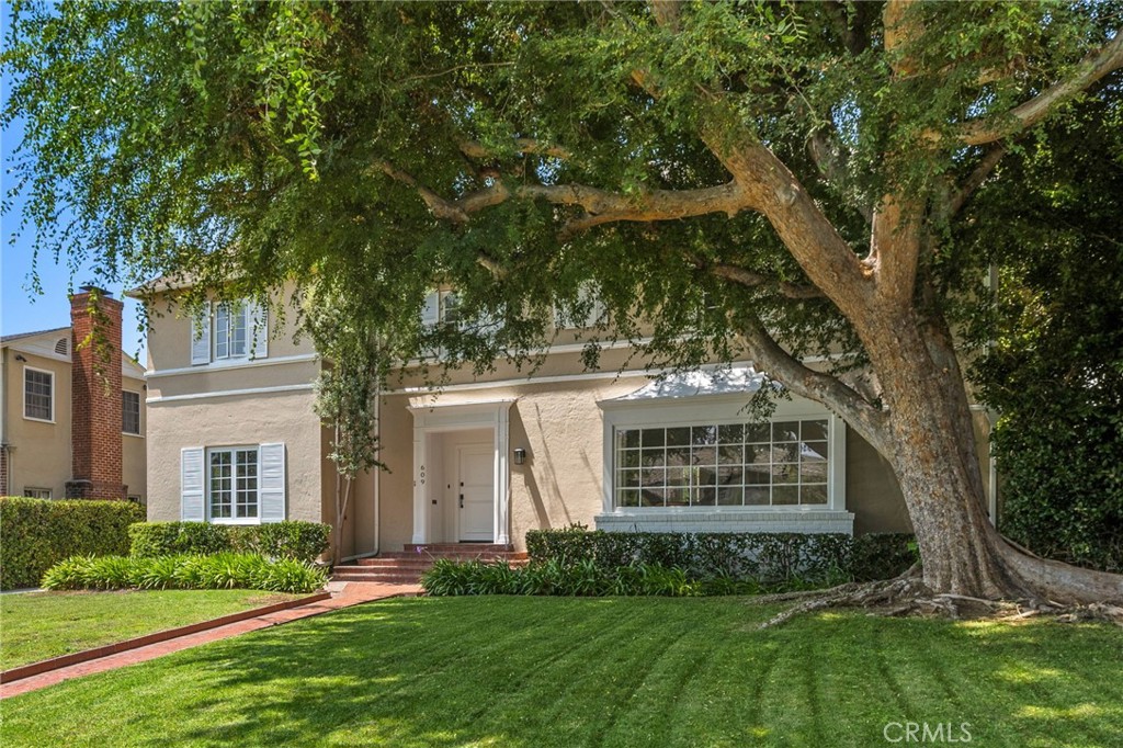 MLS #OC25181279 image #2