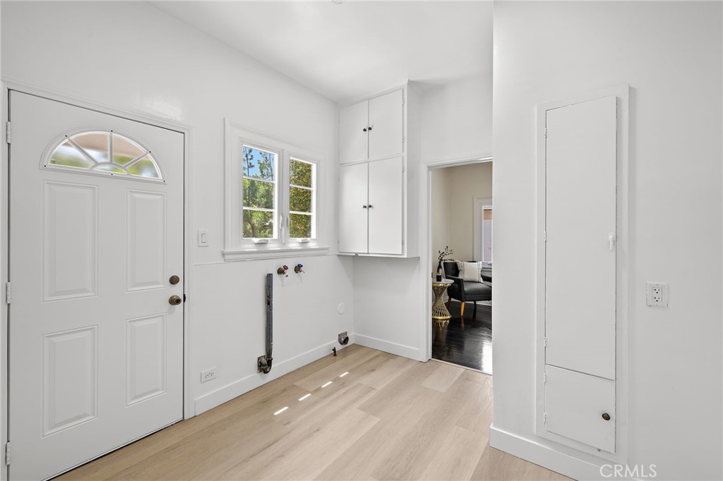 MLS #OC25181279 image #22