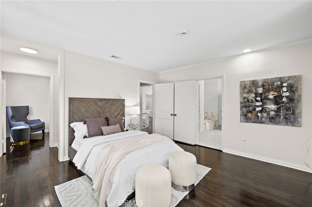 MLS #OC25181279 image #35