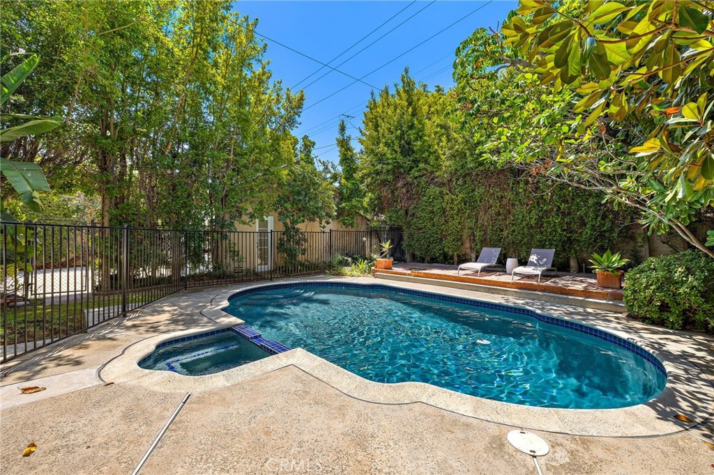 MLS #OC25181279 image #51