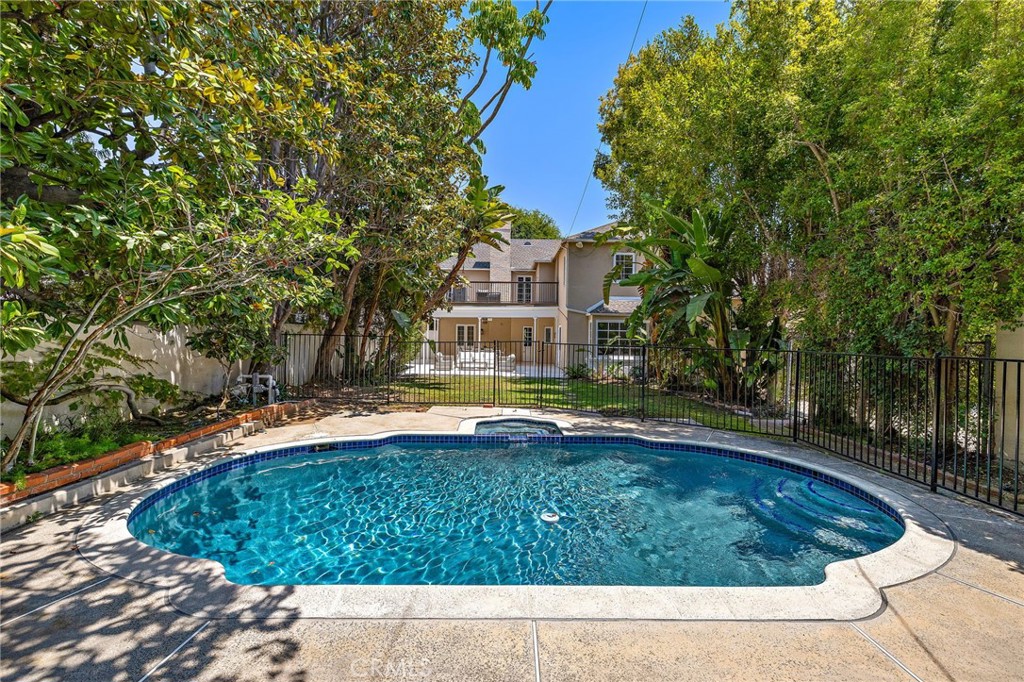 MLS #OC25181279 image #53