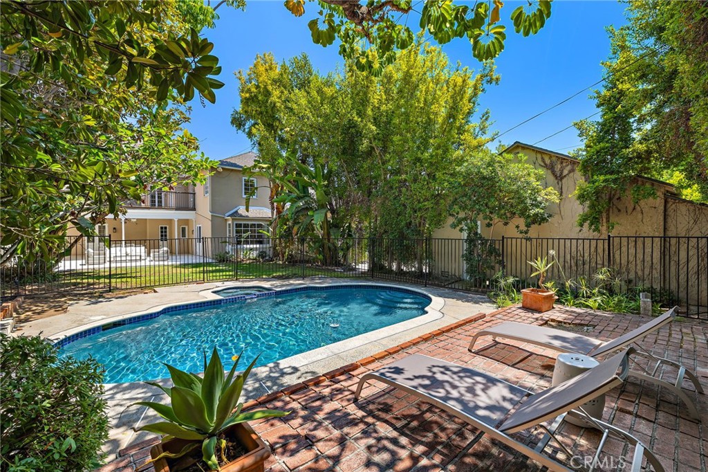 MLS #OC25181279 image #54