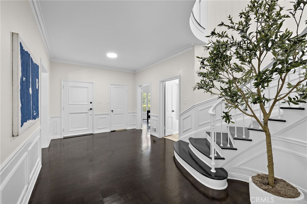 MLS #OC25181279 image #8