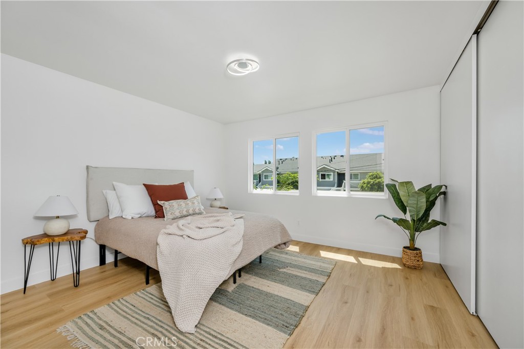 MLS #OC25181296 image #10