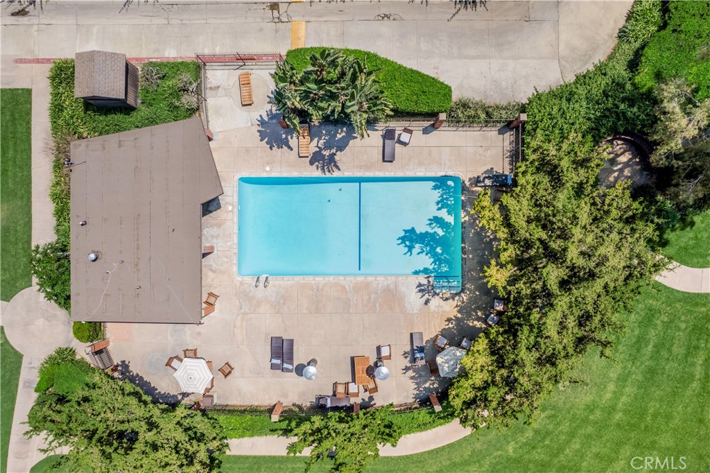 MLS #OC25181296 image #15