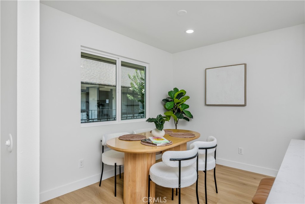 MLS #OC25181296 image #4