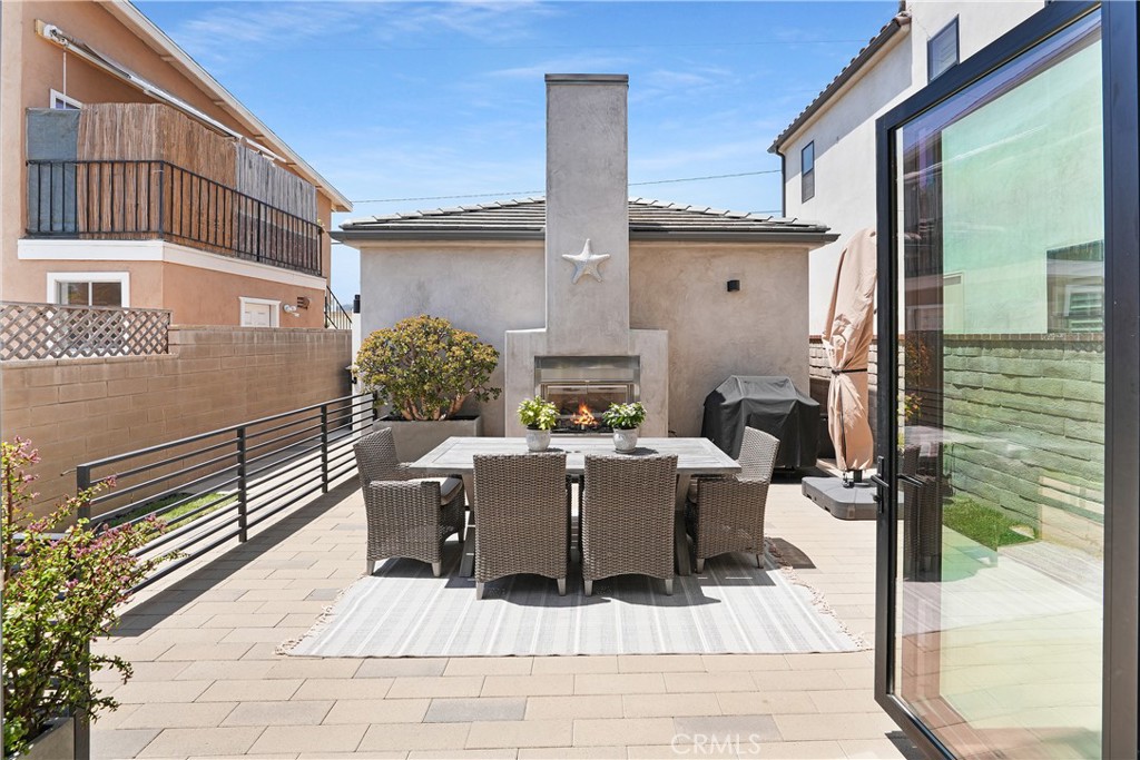 MLS #OC25181308 image #25