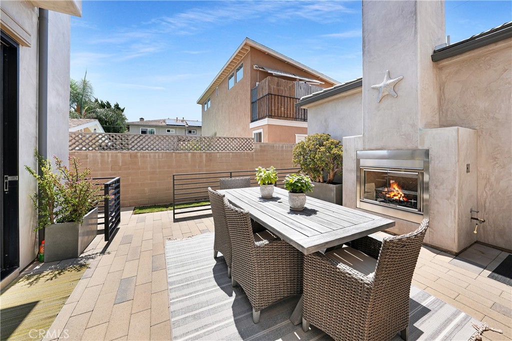 MLS #OC25181308 image #26