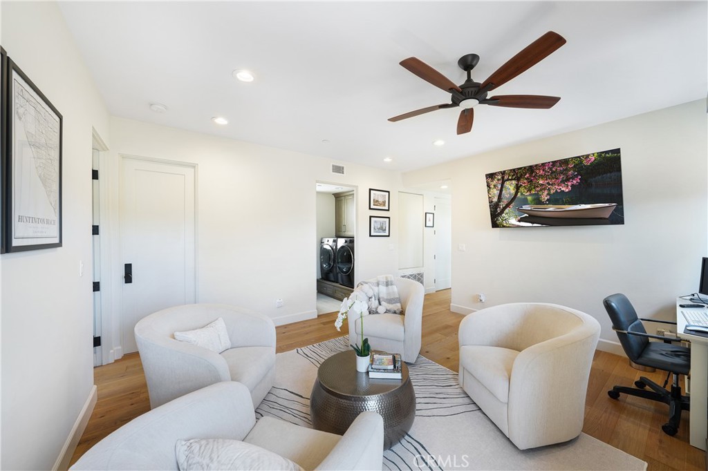 MLS #OC25181308 image #31