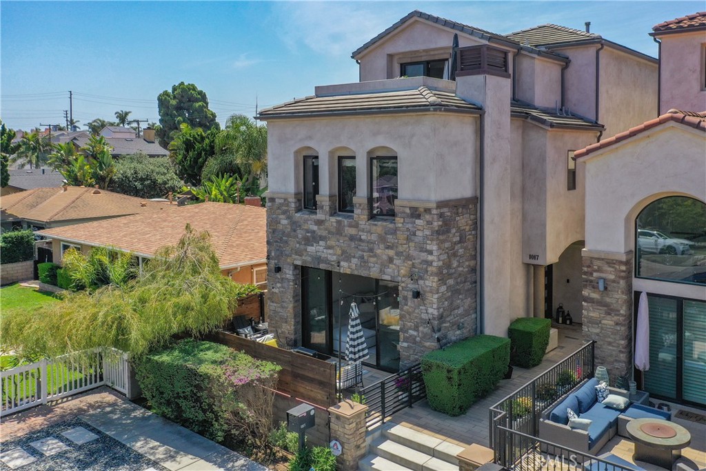 MLS #OC25181308 image #4