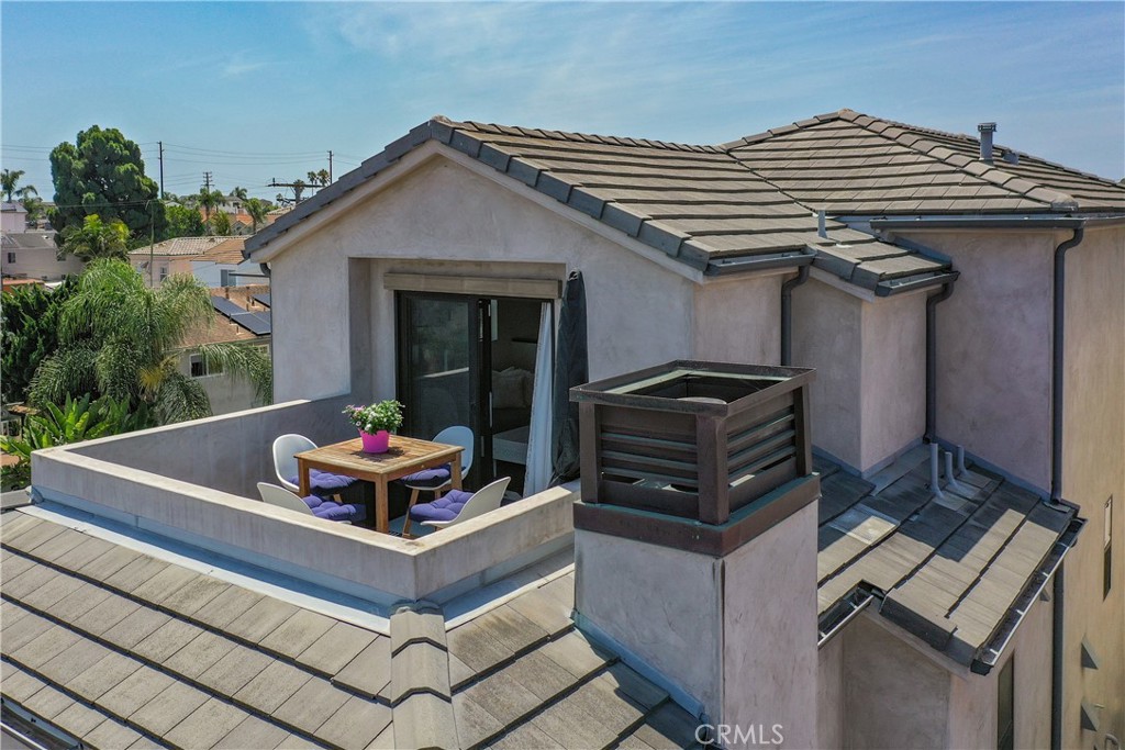 MLS #OC25181308 image #5