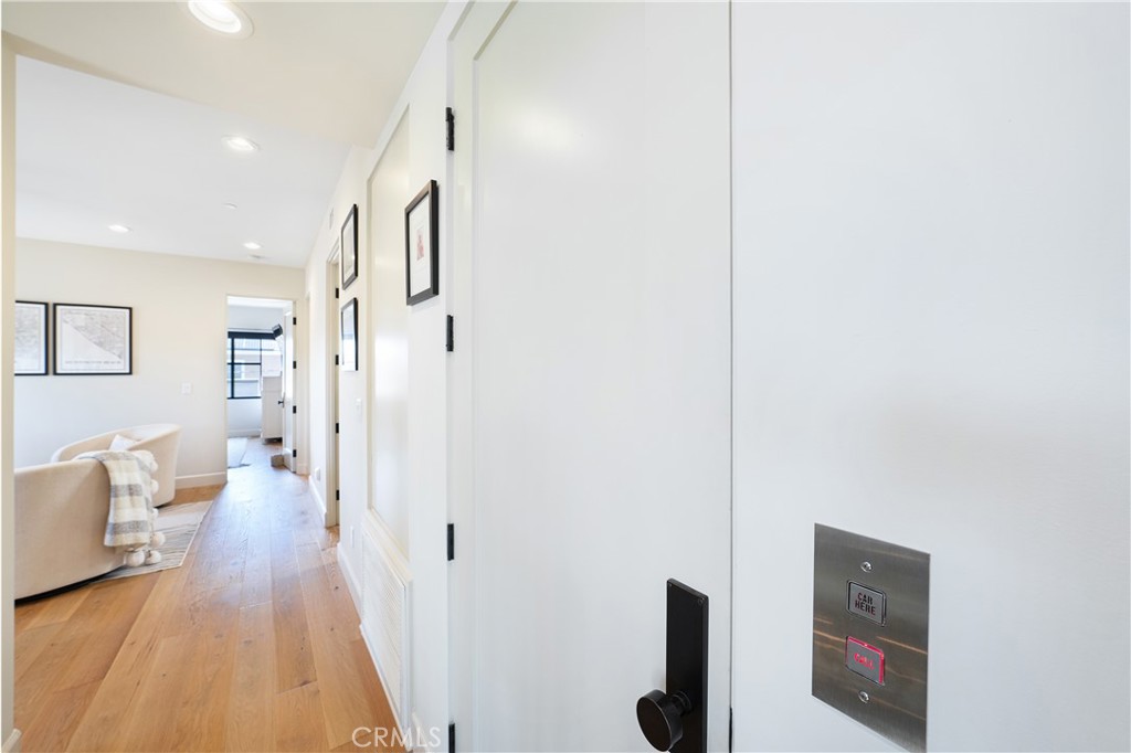 MLS #OC25181308 image #50