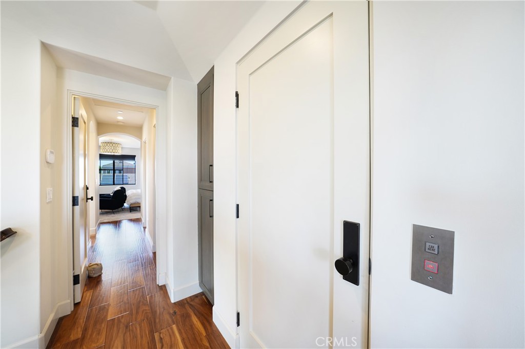 MLS #OC25181308 image #51