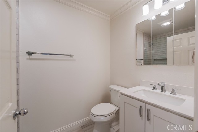 MLS #OC25181321 image #28