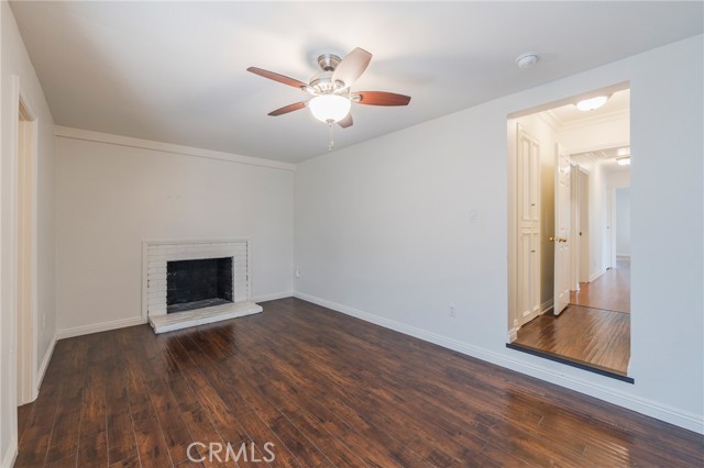 MLS #OC25181321 image #35