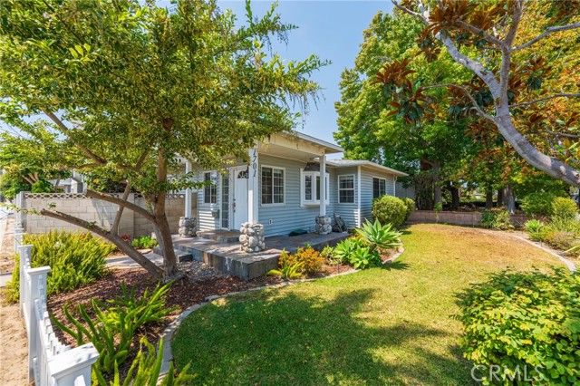 MLS #OC25181321 image #4