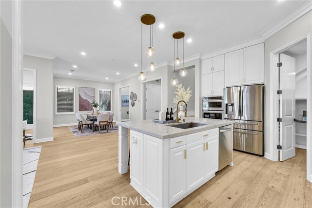 MLS #OC25181336 image #13