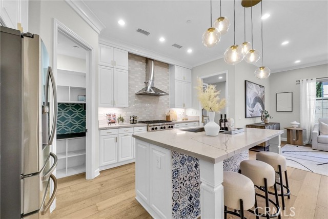 MLS #OC25181336 image #15