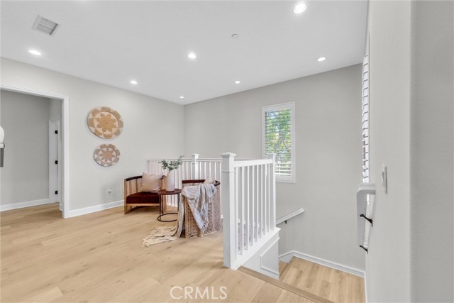 MLS #OC25181336 image #19