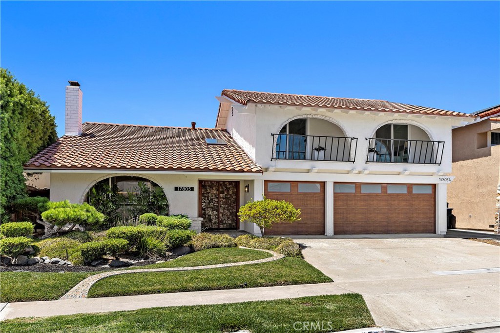 MLS #OC25181402 image #1