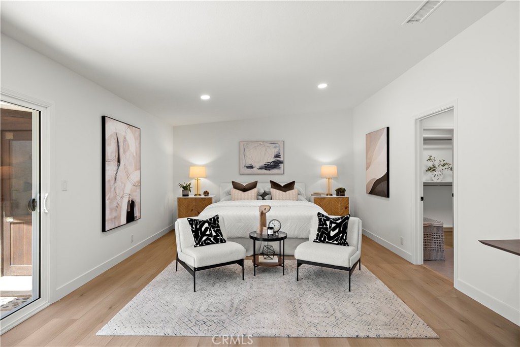 MLS #OC25181402 image #21