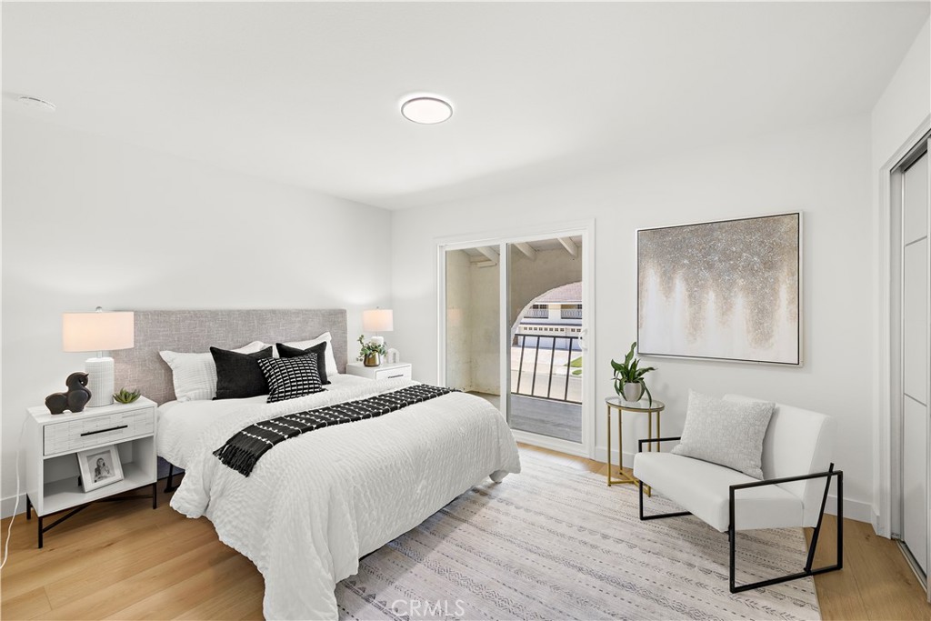 MLS #OC25181402 image #27