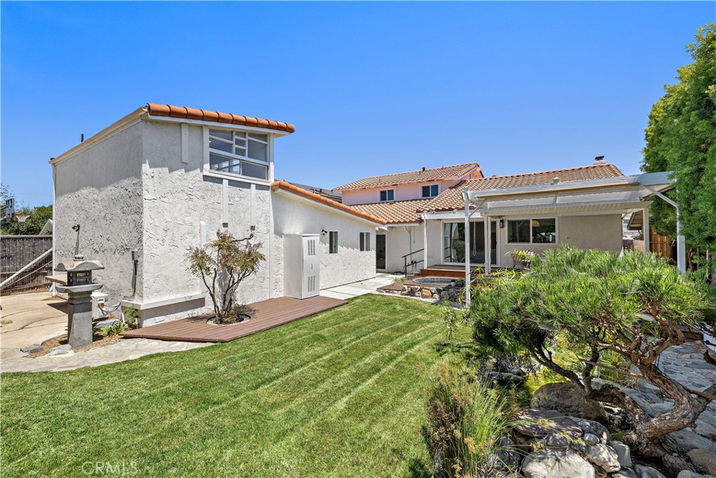 MLS #OC25181402 image #39